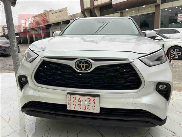 Toyota for sale in Iraq